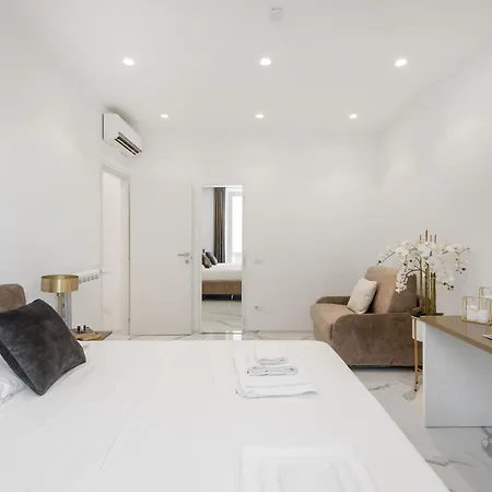 Eternal House Caulonia