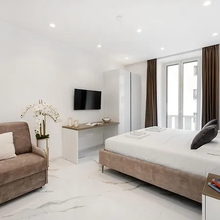 Eternal House Caulonia *